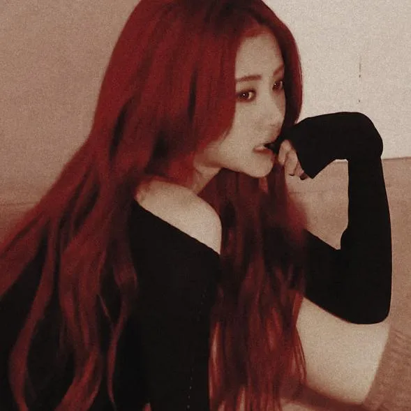 ˚₊ ᥱviᥱ 🎧 