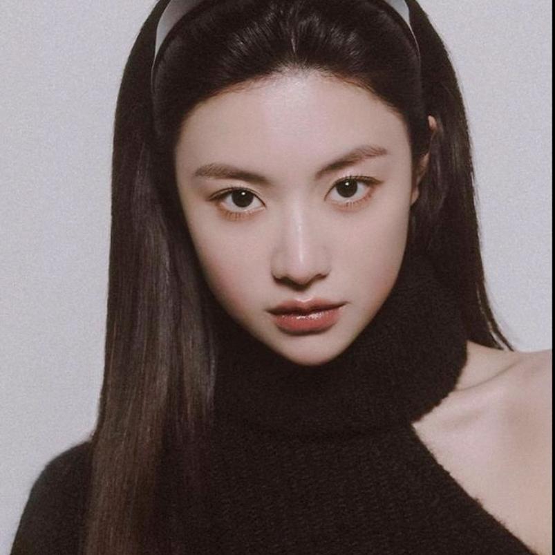 Hye–ri Han