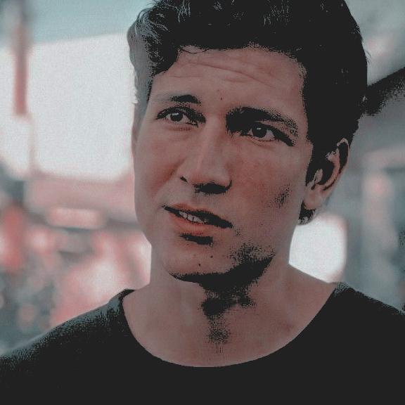 Alexander  Claremont  Díaz 