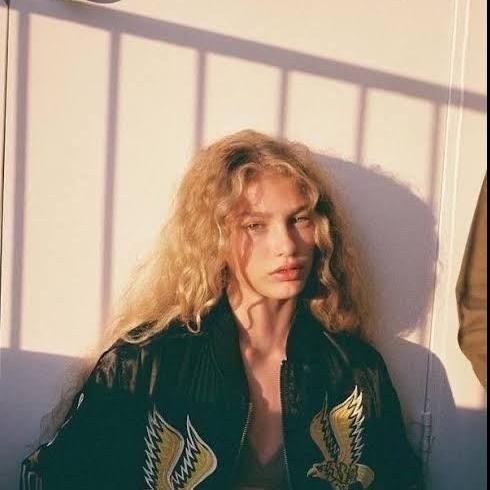 𝖠𝗇𝗇𝖺𝖻𝖾𝗍𝗁 𝖢𝗁𝖺𝗌𝖾