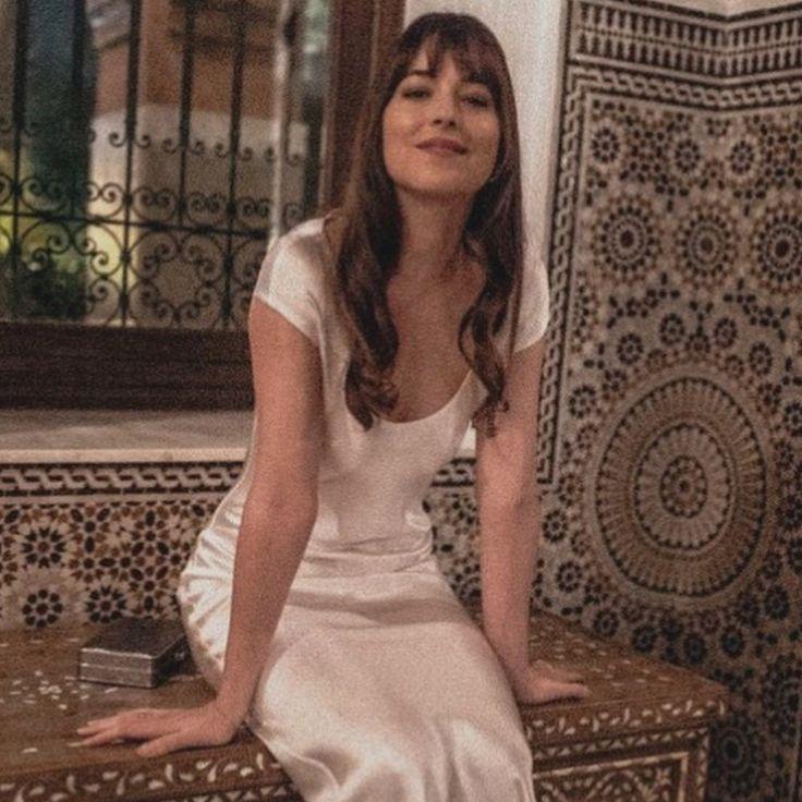 𝐀𝐧𝐚𝐬𝐭𝐚𝐬𝐢𝐚 𝐒𝐭𝐞𝐞𝐥𝐞 