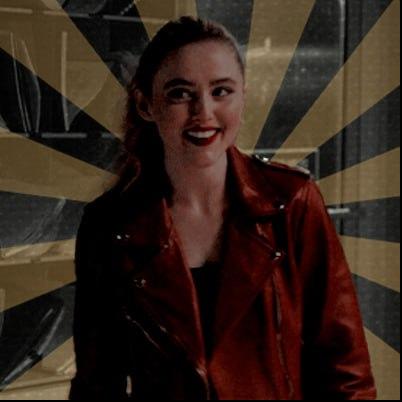 𝘾𝒍𝙖𝒊𝙧𝒆 𝑵𝙤𝒗𝙖𝒌