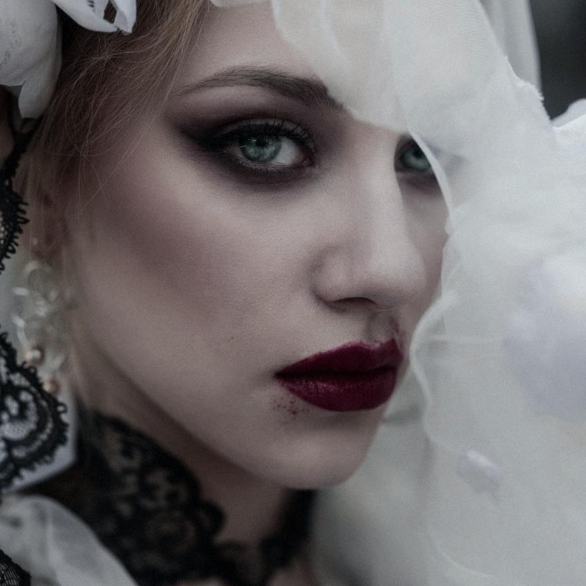 𝐴𝐄𝐋𝐎𝐑𝐀 𝑉𝐀𝐄𝐋𝐎𝐑